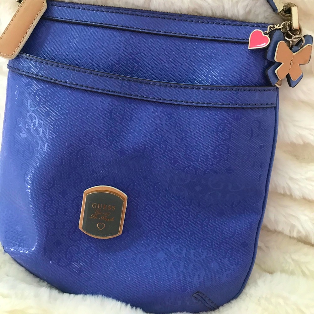 Crossbody purse (Guess)